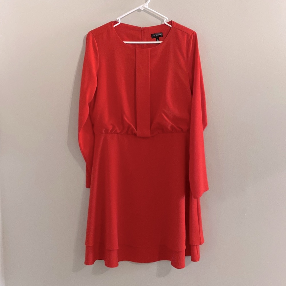 Gorgeous coral dress